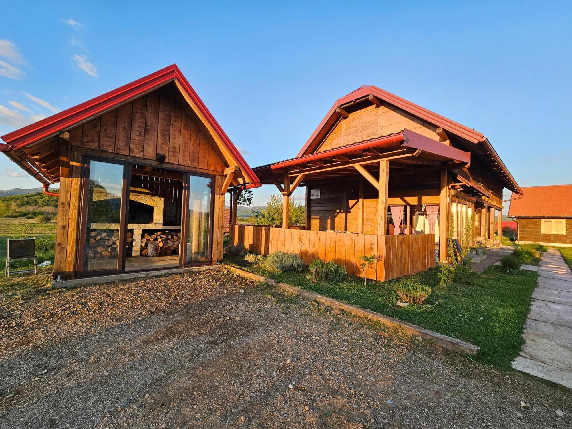 Ruralna Kuca Za Odmor Lika Villa Lovinac  Dış mekan fotoğraf