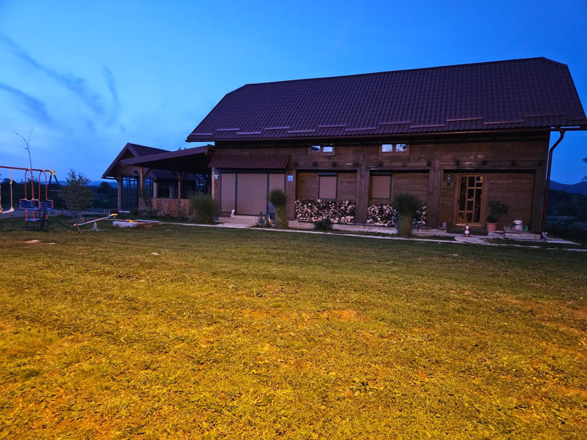 Ruralna Kuca Za Odmor Lika Villa Lovinac  Dış mekan fotoğraf
