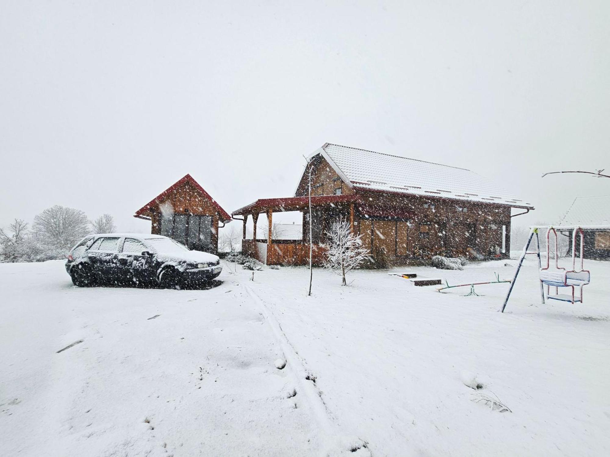 Ruralna Kuca Za Odmor Lika Villa Lovinac  Dış mekan fotoğraf