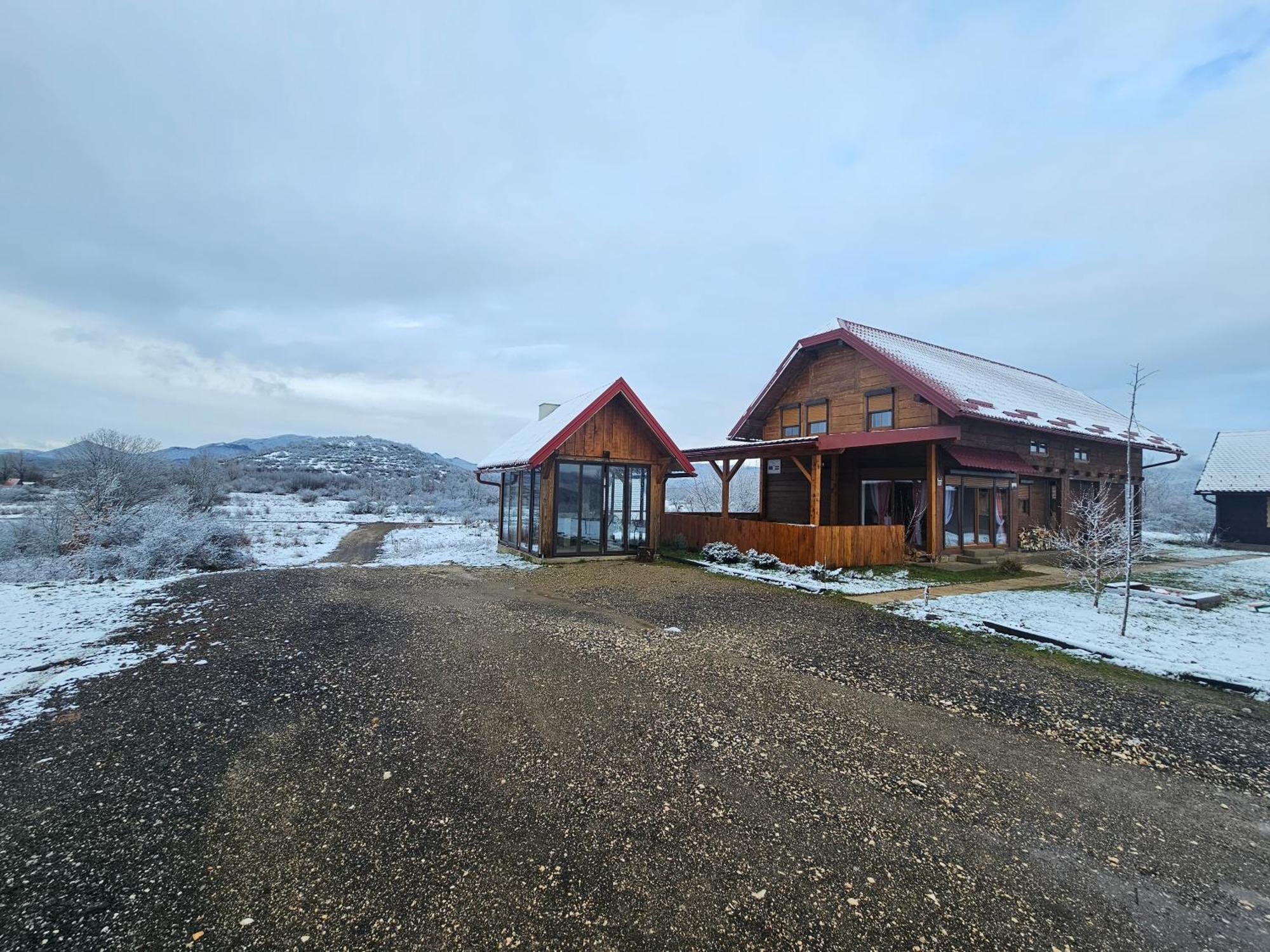 Ruralna Kuca Za Odmor Lika Villa Lovinac  Dış mekan fotoğraf